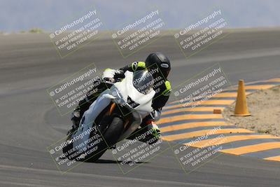 media/May-14-2023-SoCal Trackdays (Sun) [[024eb53b40]]/Turn 12 (1145am)/